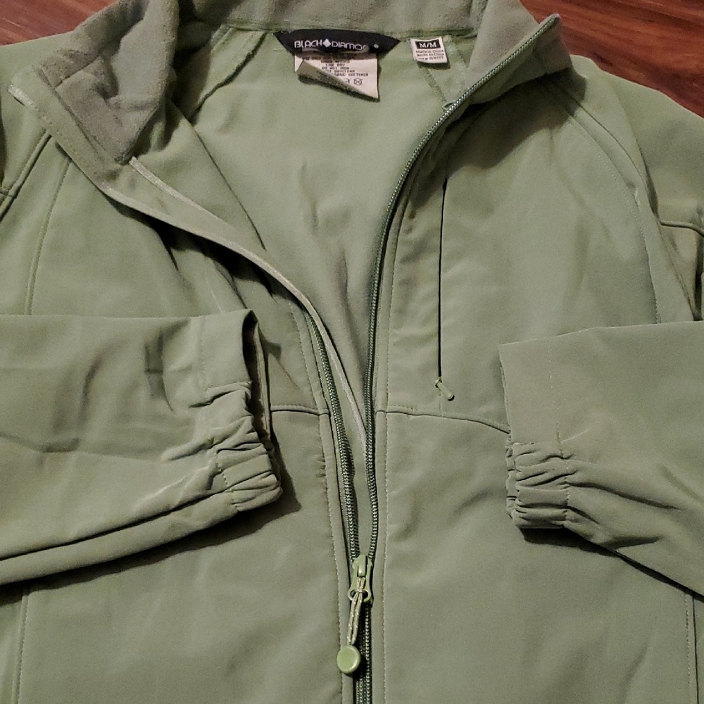 Black Diamond Light Green Softshell Jacket - Picture 3 of 11